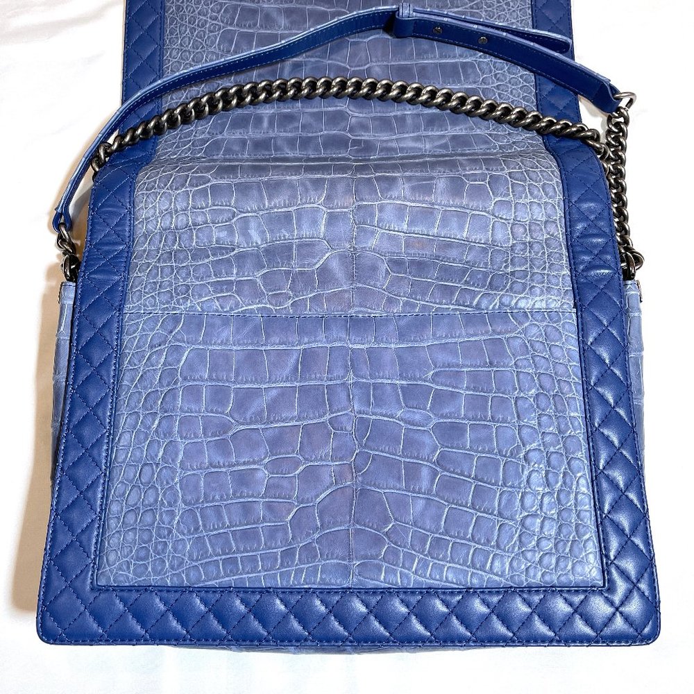 Aut Chanel XLarge Alligator Boy Bag - Picture 9 of 13